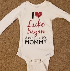 I heart Luke Bryan Onesie 3-9 Months